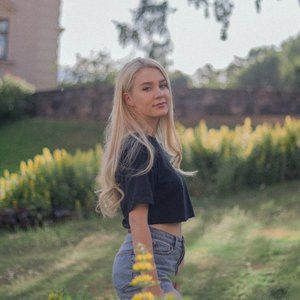 Meet your Posher, Joanna